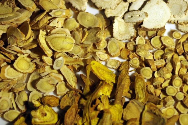 杭州市中药饮片代煎服务 处方总量半壁江山的现象与思考